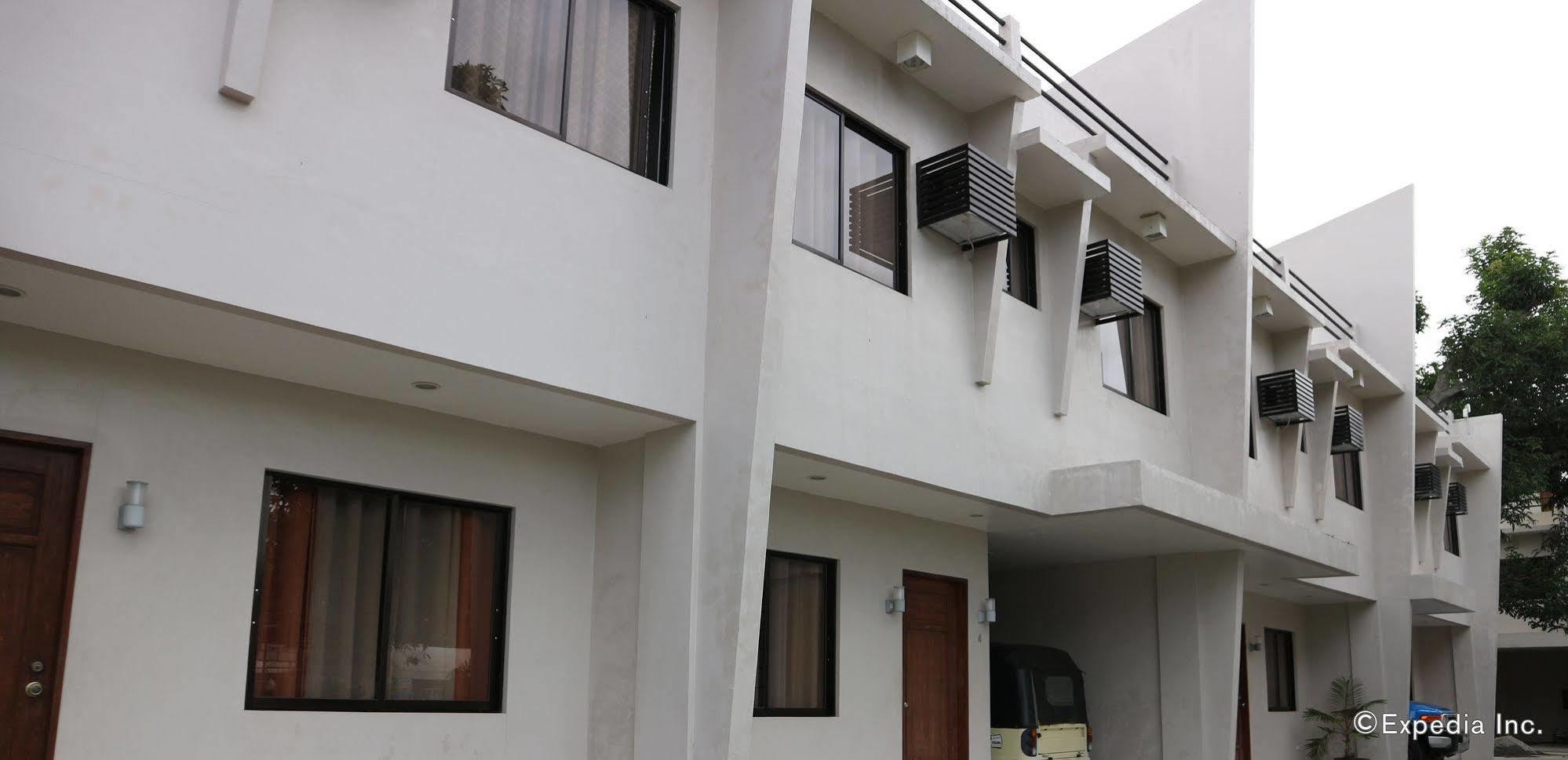 Marina Residences Dumaguete City Exterior foto